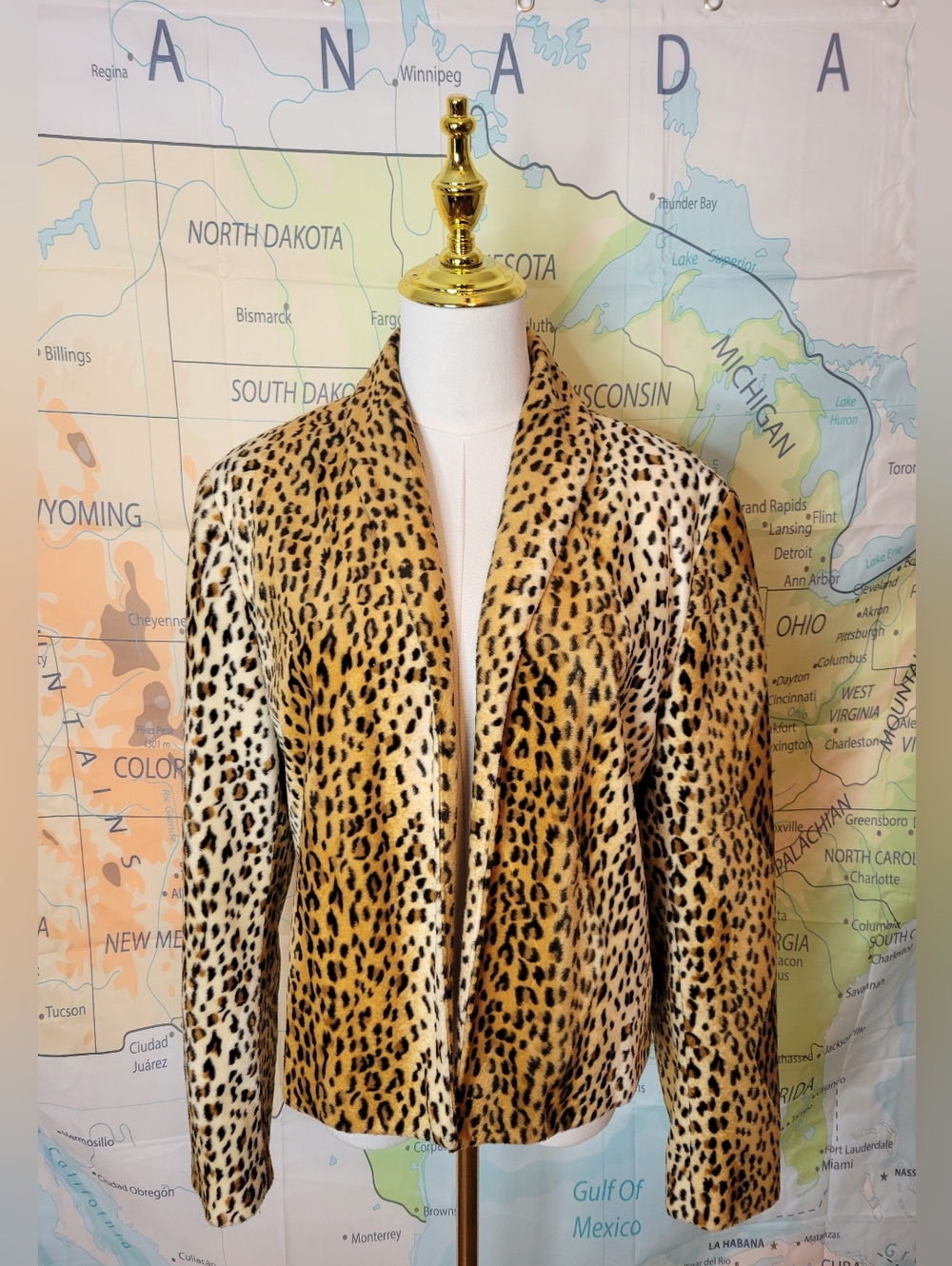 Vintage Focus 2000 Leopard Print Women's Faux Fure Jacket